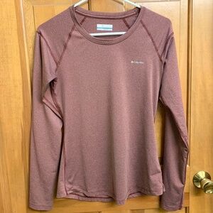 Columbia performance shirt size xs